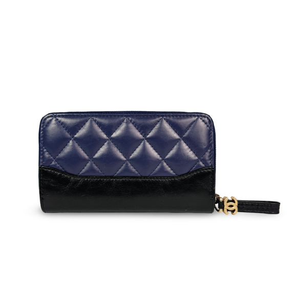 Chanel Aged Calfskin Quilted Gabrielle Zip Around Wallet - Picture 1 of 12